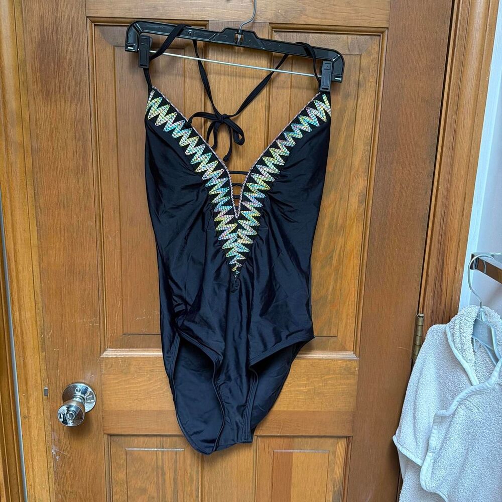 Cupshe Women's Black and Navy Swimsuit-one-piece
